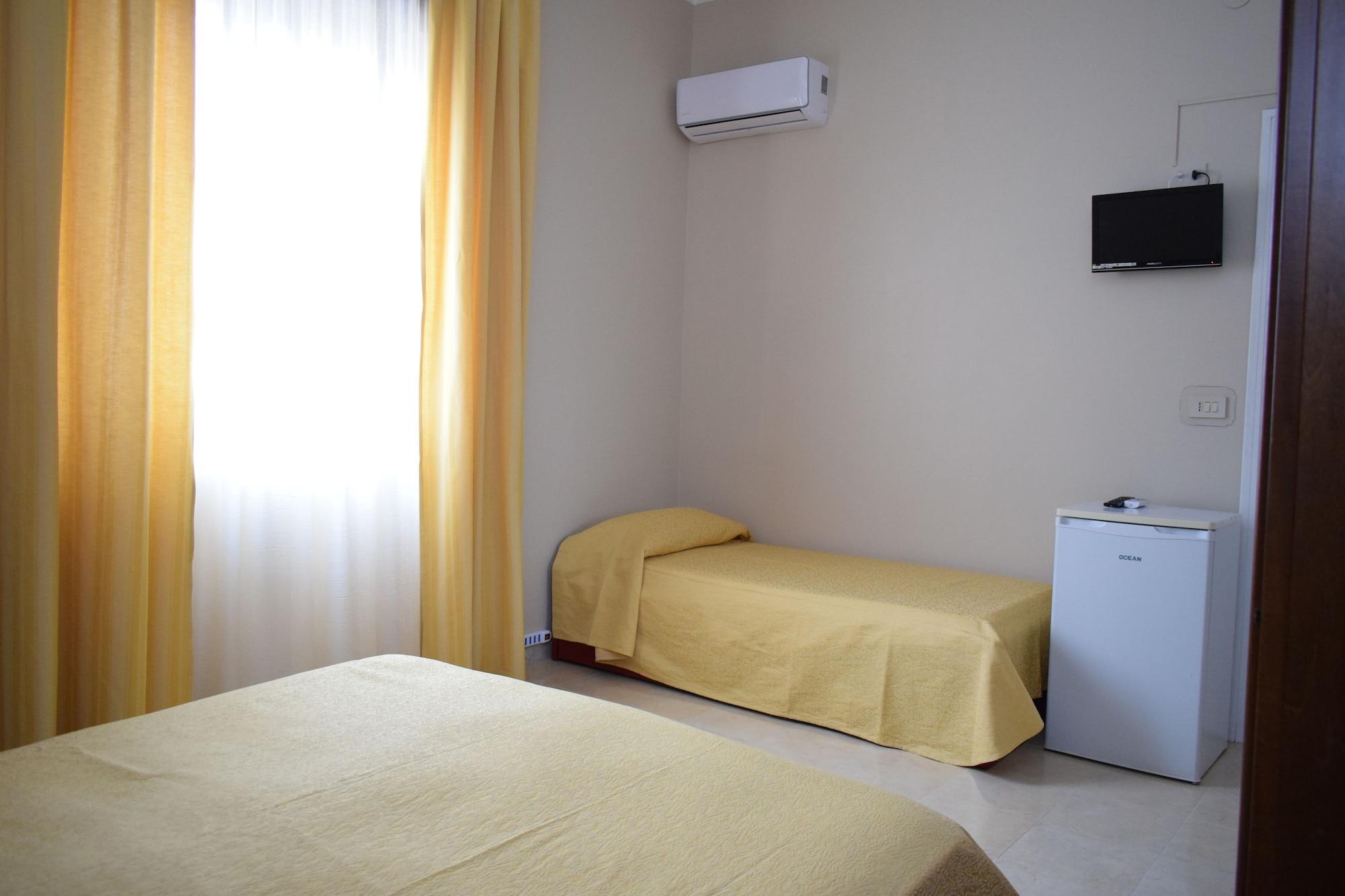 Bed & Breakfast Delle Palme Trapani Bagian luar foto