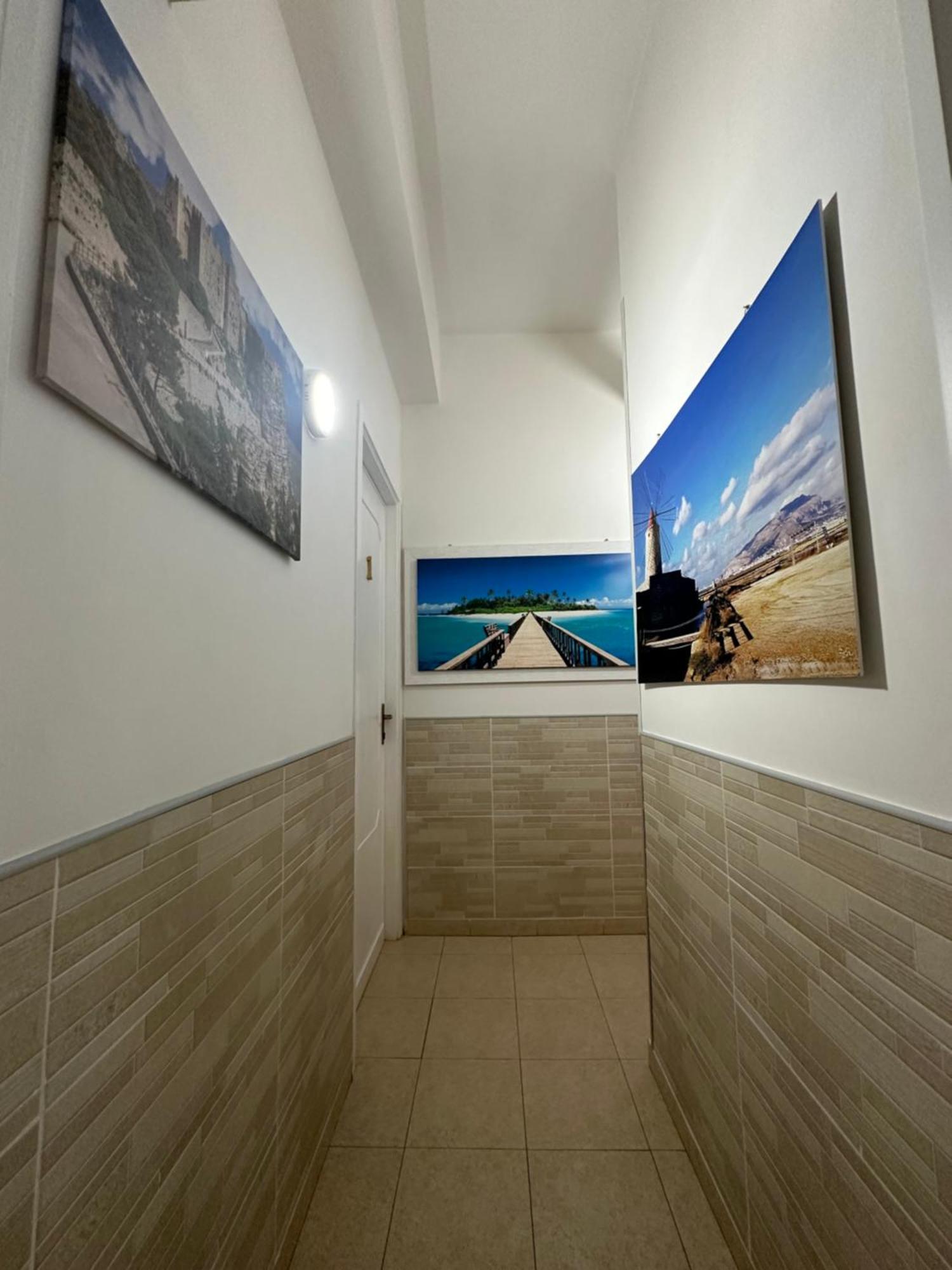 Bed & Breakfast Delle Palme Trapani Bagian luar foto