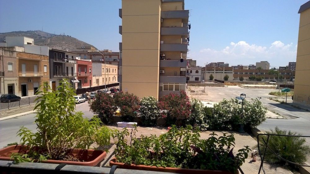 Bed & Breakfast Delle Palme Trapani Bagian luar foto