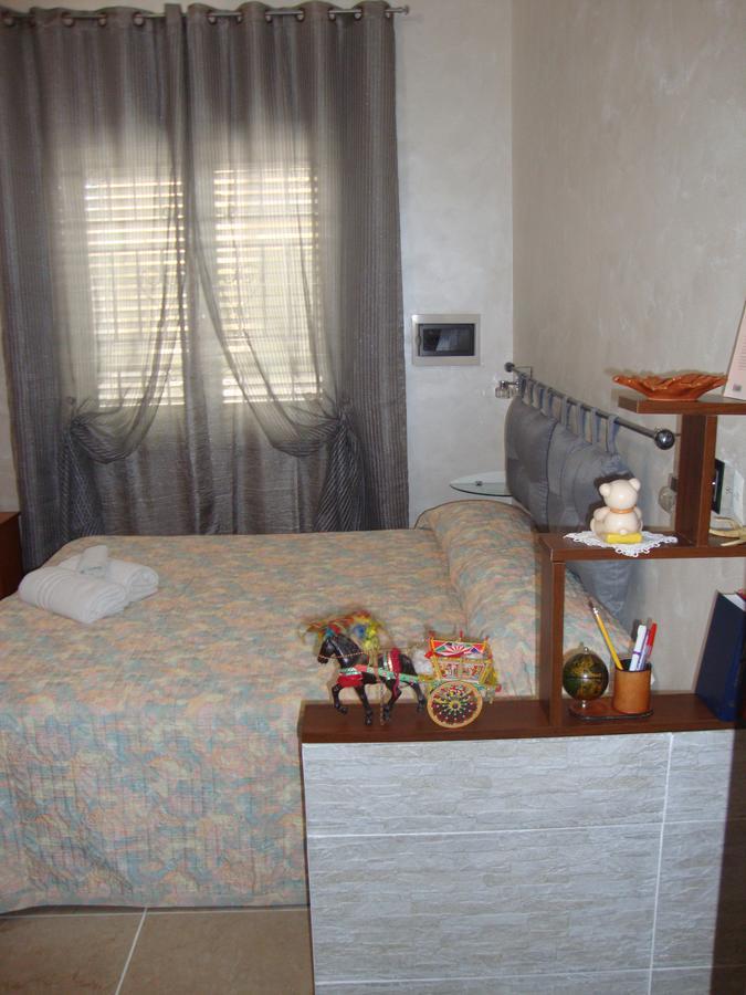 Bed & Breakfast Delle Palme Trapani Bagian luar foto
