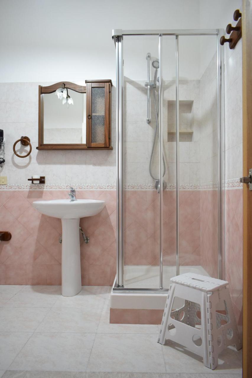 Bed & Breakfast Delle Palme Trapani Bagian luar foto